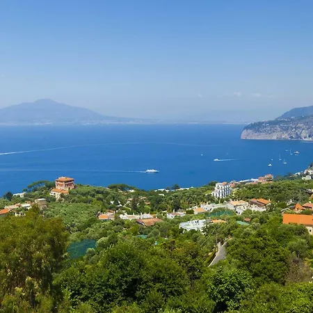 Amore Rentals - Casa Augusta A *