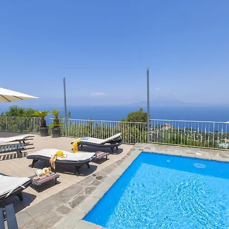 Amore Rentals - Casa Augusta A Holiday home Sorrento
