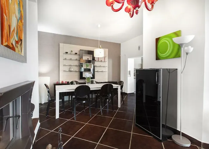 - Casa Augusta A *